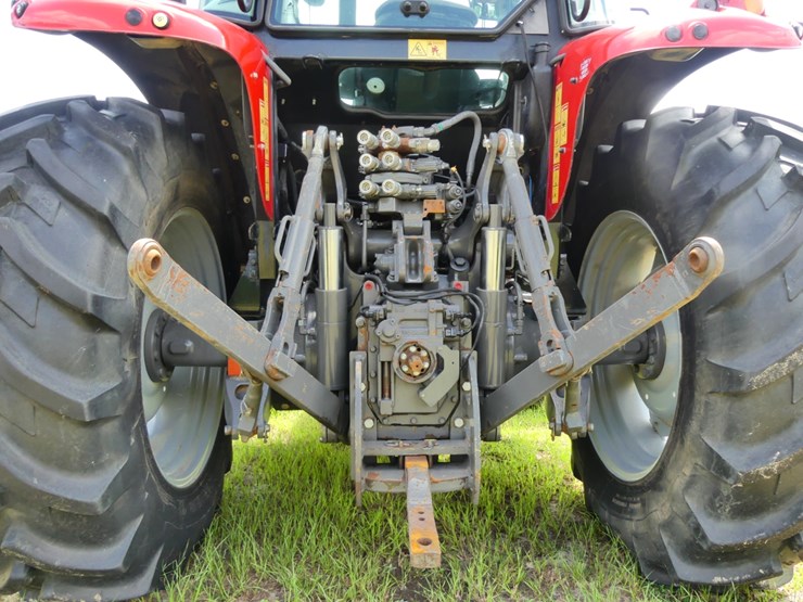 2013-massey-ferguson-5610-image-5