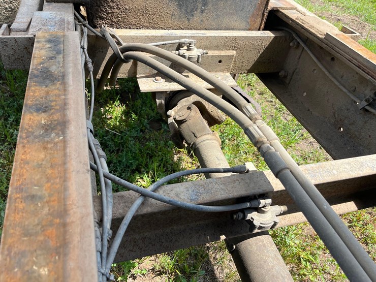 ford-l9000-image-54