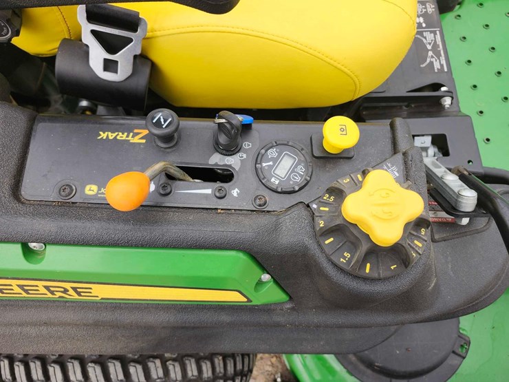 john-deere-m-image-5