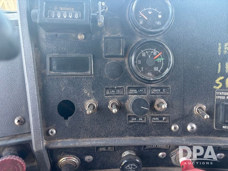 1995-mack-rd690s-image-69