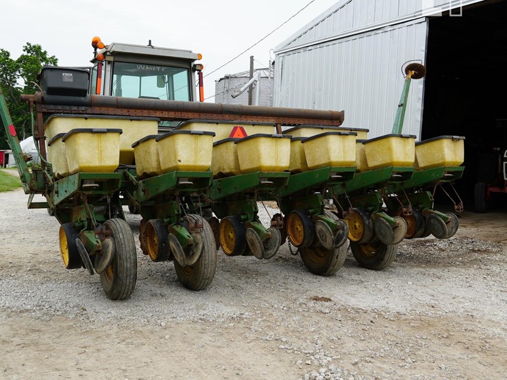 john-deere-7000-image-4