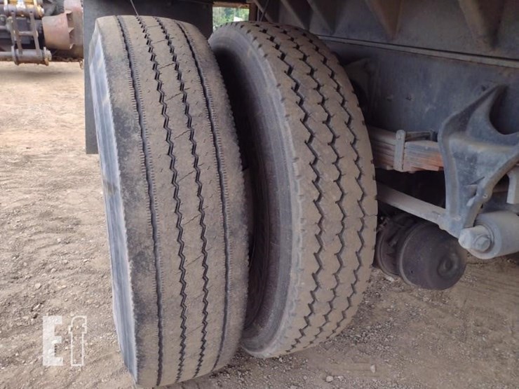 2007-ford-f750-xl-image-24