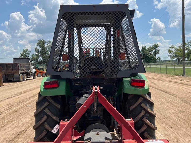 2004-john-deere-5320-image-3