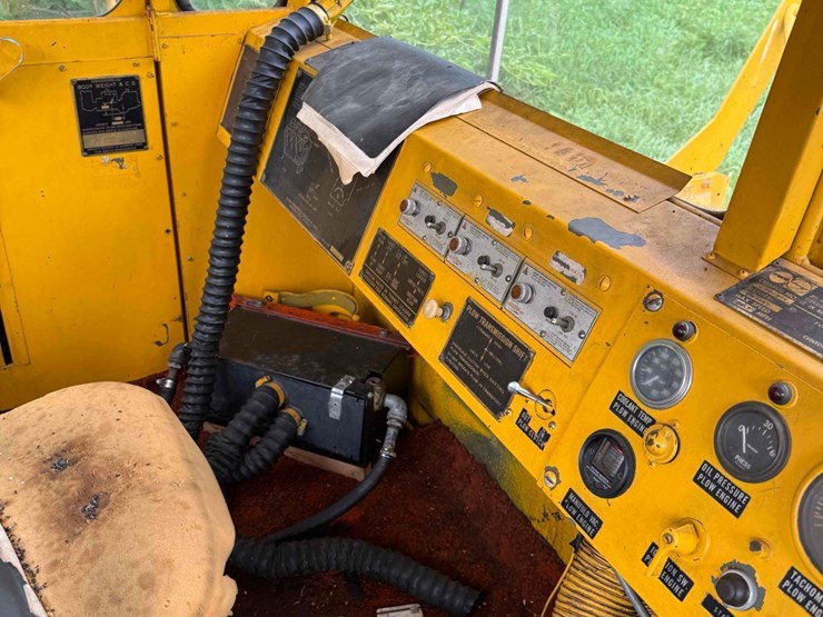 fwd-s49v-model-snowblower-truck-image-56