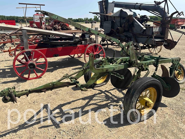 john-deere-2-image-3