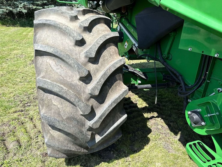 2021-john-deere-s770-image-45