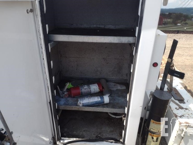 2018-ford-f550-image-24