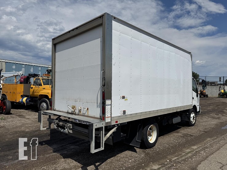 2018-hino-195-image-5