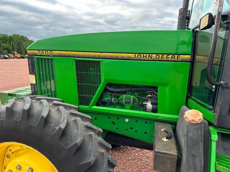 1996-john-deere-7400-image-27