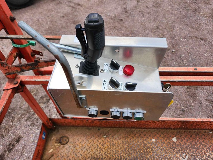 2006-skyjack-sj7127rt-image-11