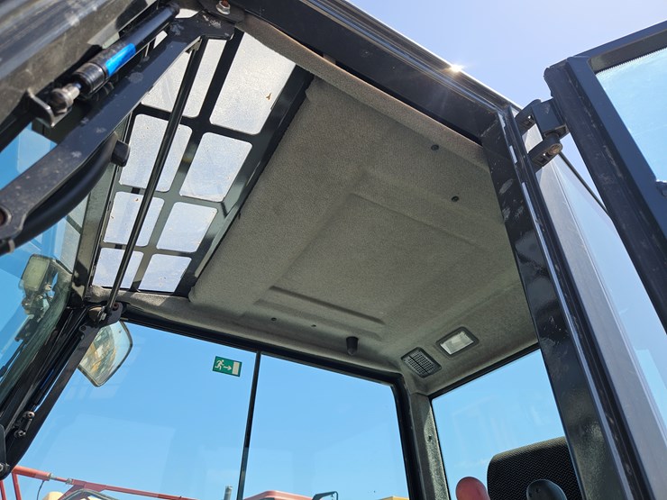 2021-bobcat-e88-image-8