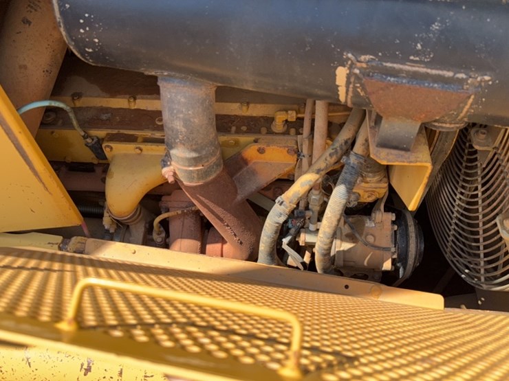 caterpillar-d6m-image-7