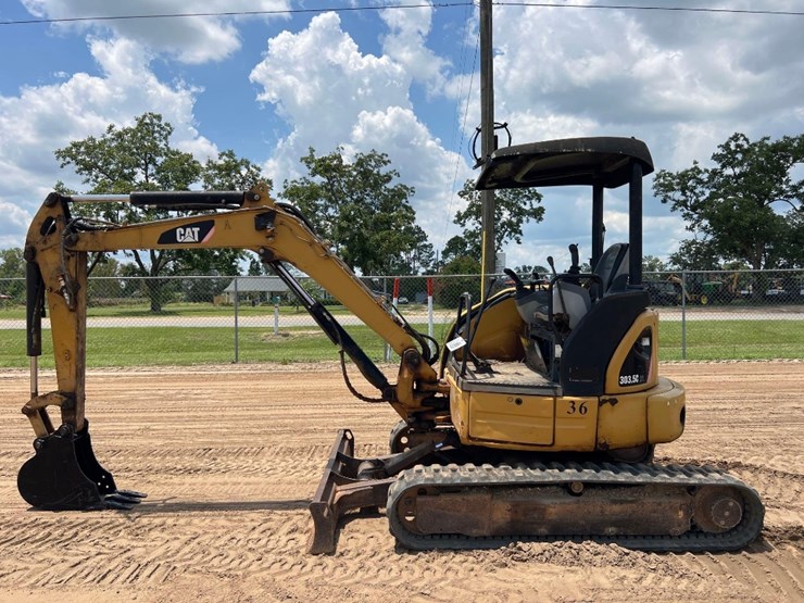 caterpillar-303.5c-cr-image-1
