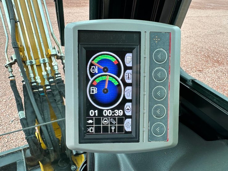 2019-caterpillar-303.5e2-cr-image-64