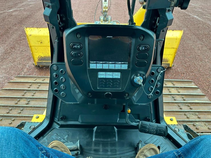 2013-komatsu-d61px-23-image-56