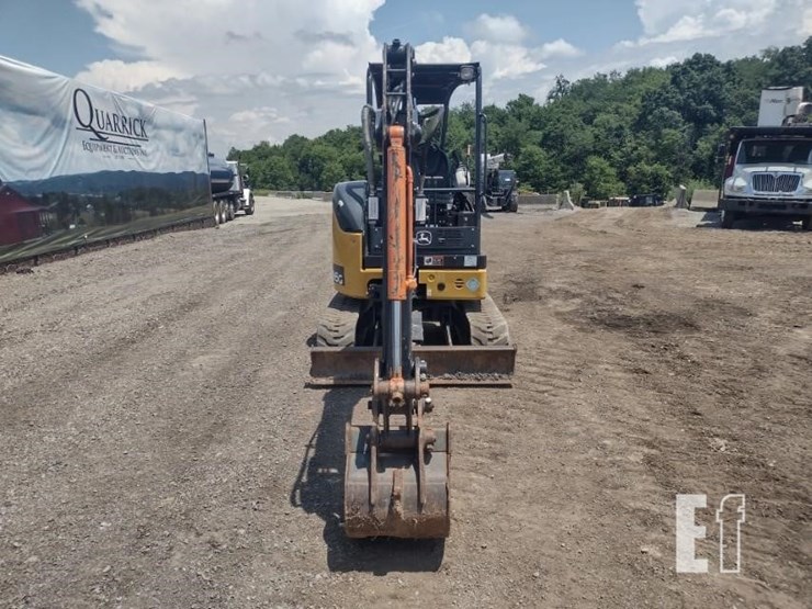 2020-deere-26g-image-2