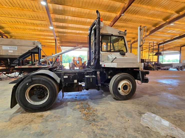 2004-capacity-tj7000-image-5