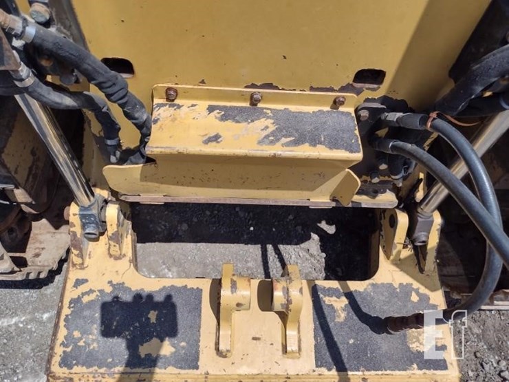 2015-rayco-c140-image-17