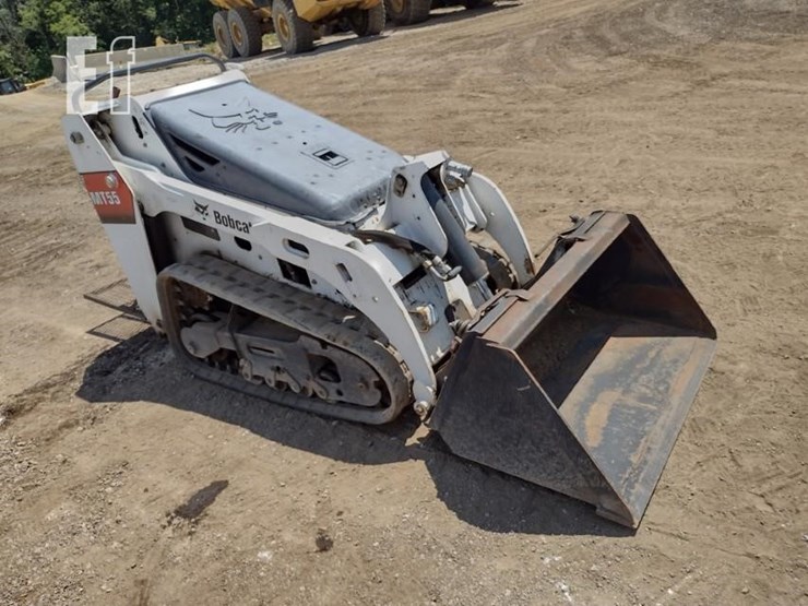 2015-bobcat-mt55-image-31