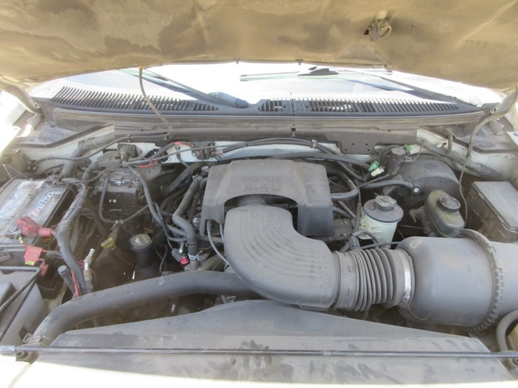 2004-ford-f150-xl-image-7