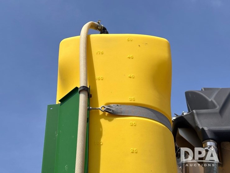 2017-john-deere-r4045-image-66