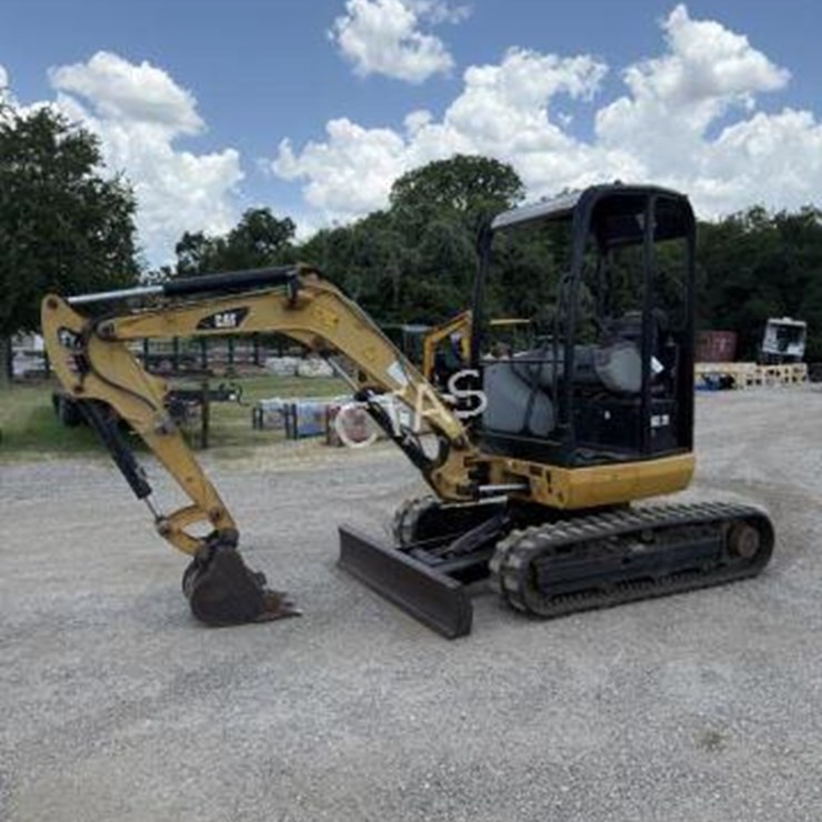 CATERPILLAR 302.7D