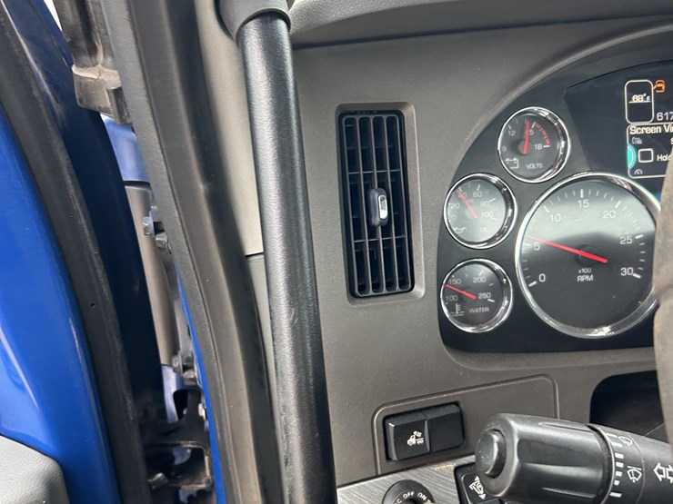 2018-kenworth-t680-image-20