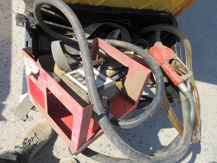 lot-of-misc-items,-image-6
