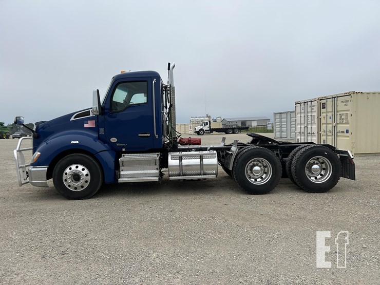 2020-kenworth-t680-image-10