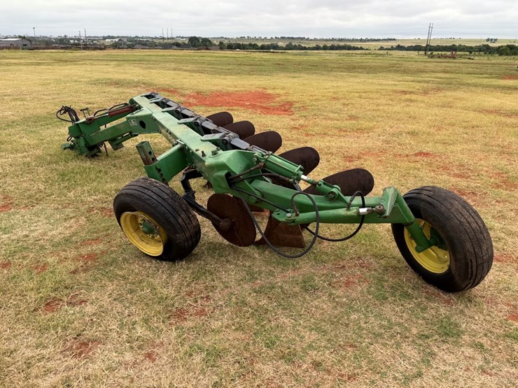 john-deere-2600-image-8