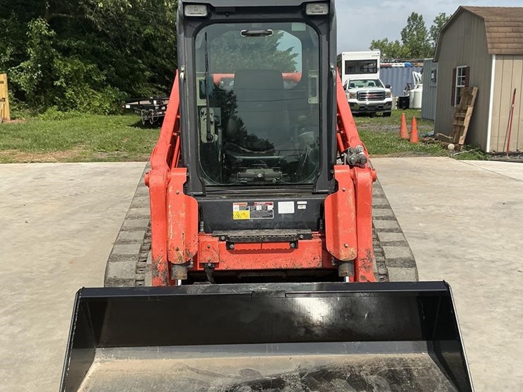 2021-kubota-svl97-2-image-9
