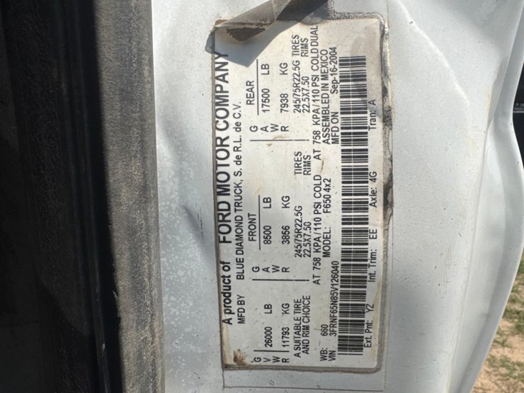 2005-ford-f650-image-21