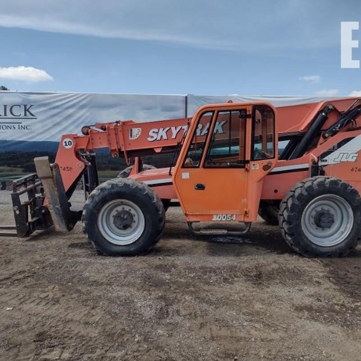 2008 SKY TRAK 10054