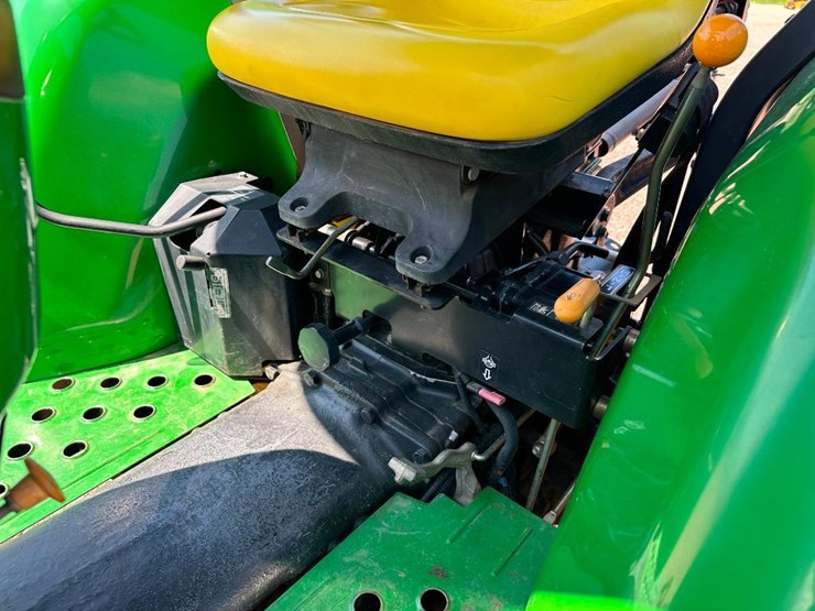 2008-john-deere-300cx-image-37