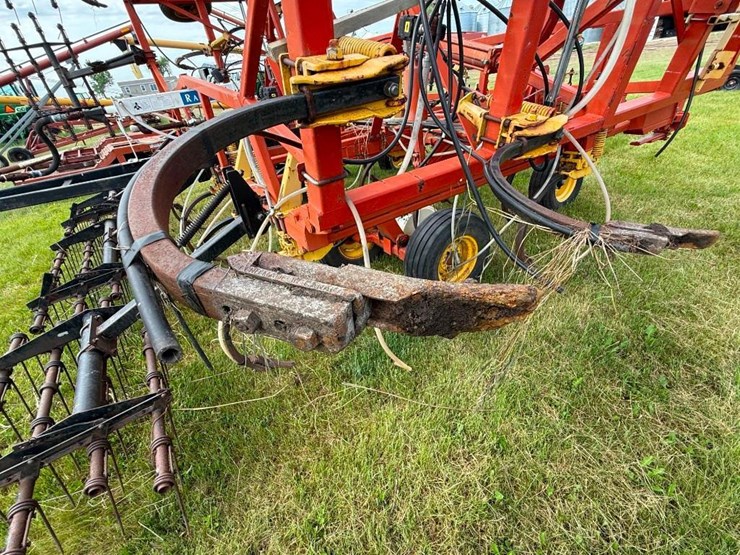 bourgault-9400-image-10