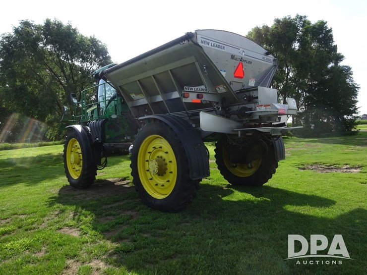 2016-john-deere-r4045-image-21