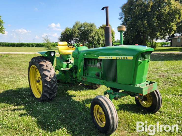 1961-john-deere-4010-image-3