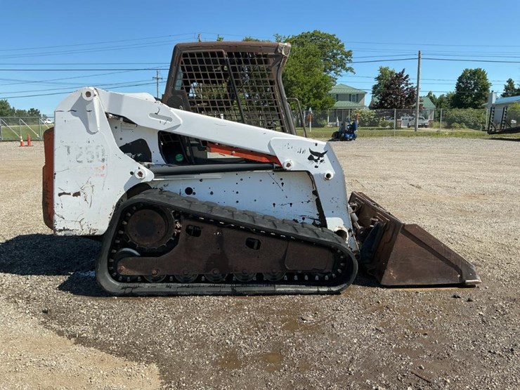 bobcat-t250-image-6