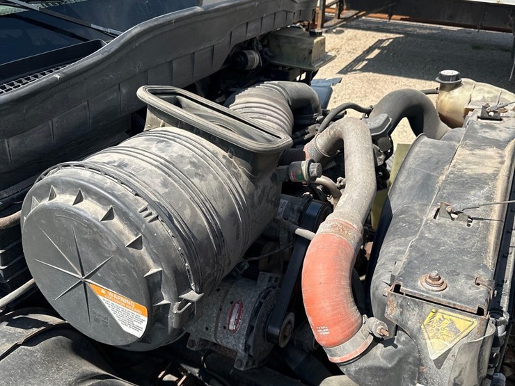 2009-international-durastar-4300-image-22