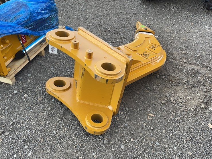 2020-caterpillar-336-image-3