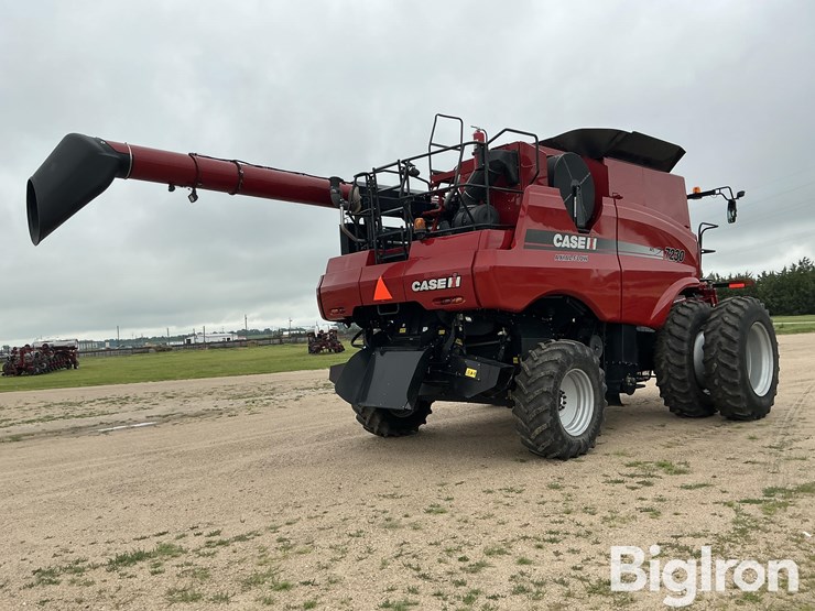 2013-case-ih-7230-image-5