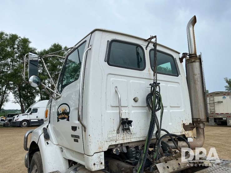 2006-sterling-day-cab-truck-(jn2505)-image-53