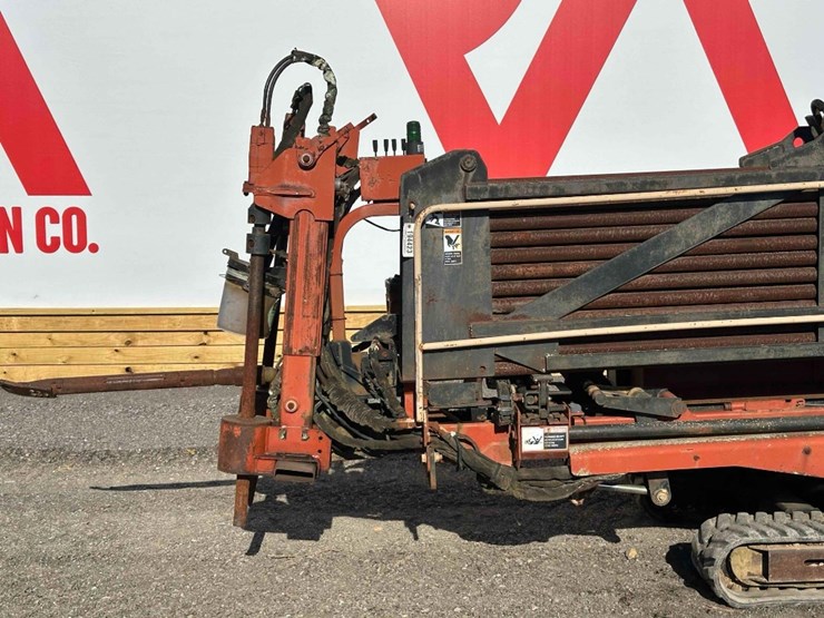 2001-ditch-witch-jt1720-image-10