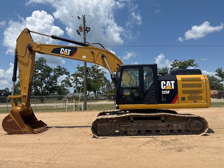 2019-caterpillar-326fl-image-1