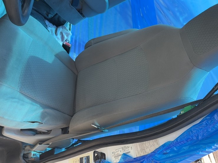 2014-ford-e450-image-13