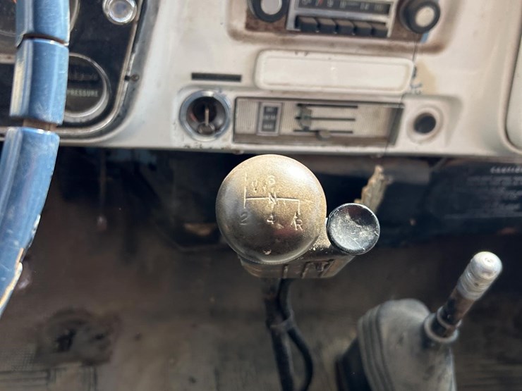 1970-chevrolet-c50-image-9