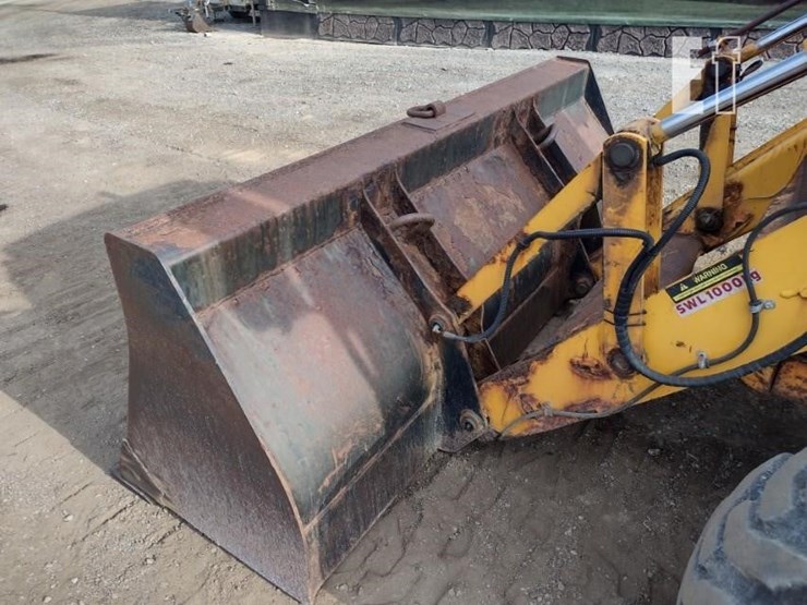 2006-jcb-215-image-19