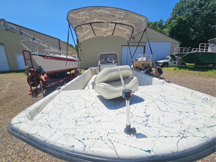 #2546-•-kenner-pro-skif-boat-image-9