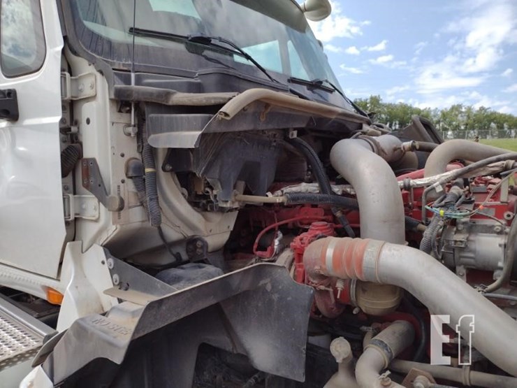 2015-international-prostar-image-19
