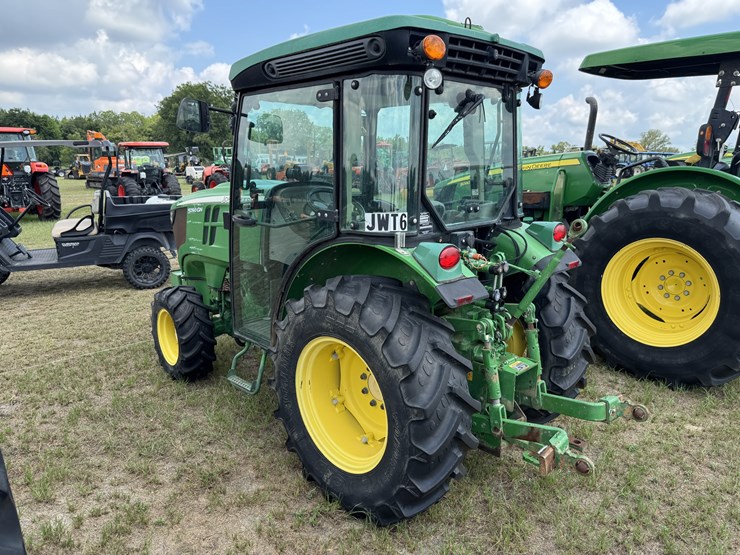 2017-john-deere-5090gn-image-9